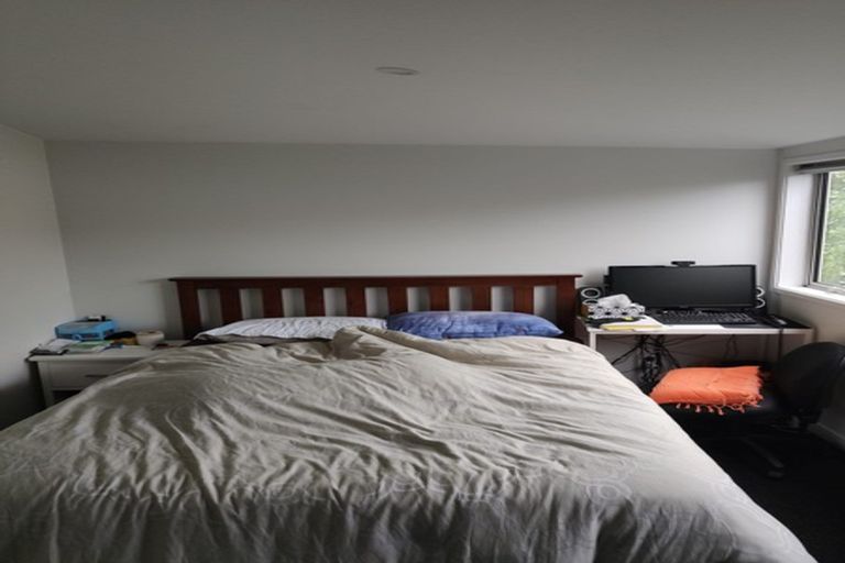 Photo of property in 9/74 Derwent Street, Island Bay, Wellington, 6023