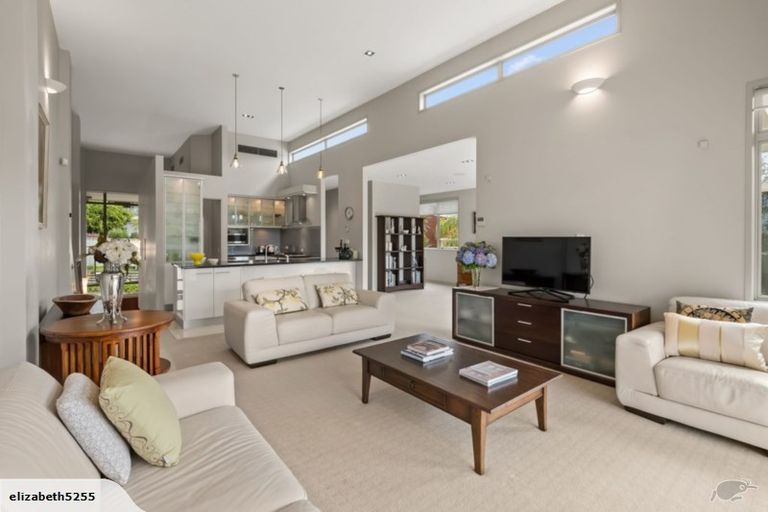 Photo of property in 138 Lake Crescent, Hamilton Lake, Hamilton, 3204