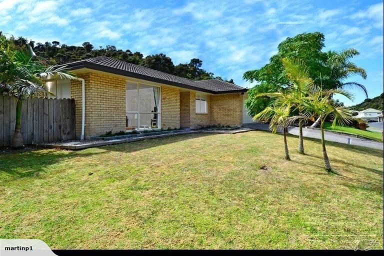 Photo of property in 7 Helen Ryburn Place, Torbay, Auckland, 0630