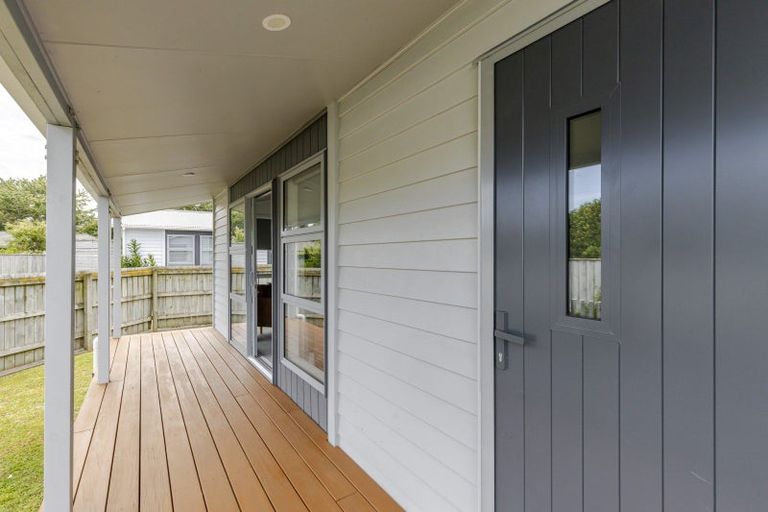 Photo of property in 6b Walsh Road, Westown, New Plymouth, 4310