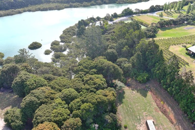 Photo of property in 24 Green Road, Matakana, Warkworth, 0985