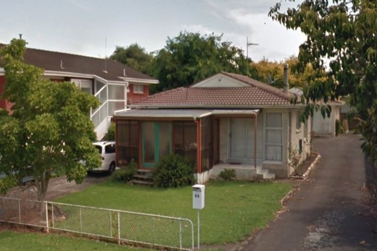 Photo of property in 1/8 Ocean View Road, Weymouth, Auckland, 2103