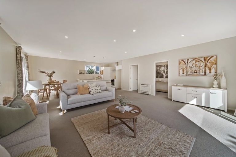 Photo of property in 385 Estuary Road, South New Brighton, Christchurch, 8062