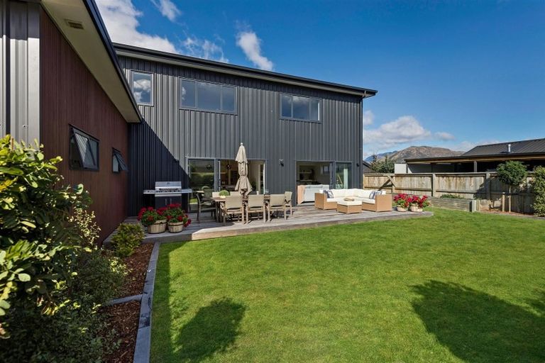 Photo of property in 3 Peterley Road, Lower Shotover, Queenstown, 9304