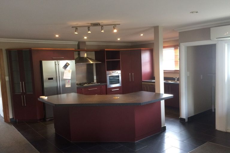 Photo of property in 62 Lyndhurst Street, Takaro, Palmerston North, 4412