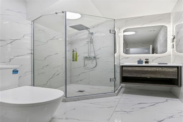 Photo of property in 147a Rathgar Road, Henderson, Auckland, 0610