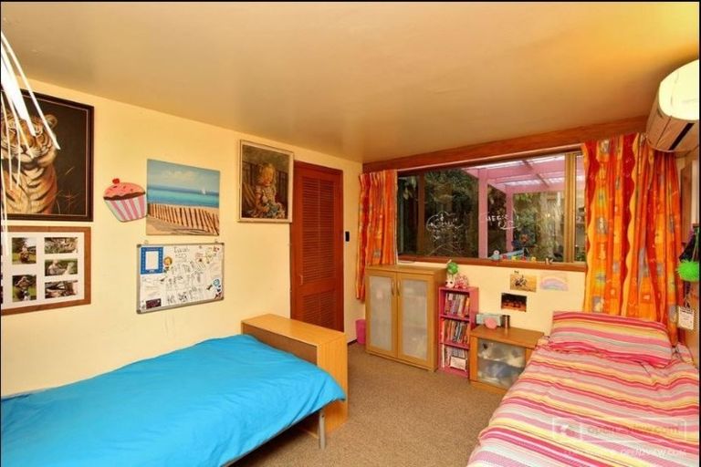 Photo of property in 327 Tukapa Street, Hurdon, New Plymouth, 4310