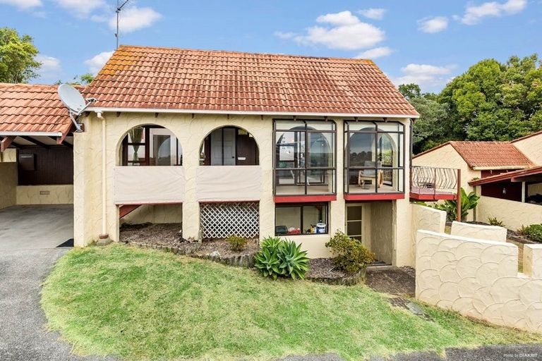 Photo of property in 1/46 Marlborough Avenue, Glenfield, Auckland, 0629