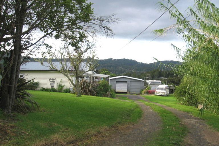 Photo of property in 406 Huia Road, Titirangi, Auckland, 0604