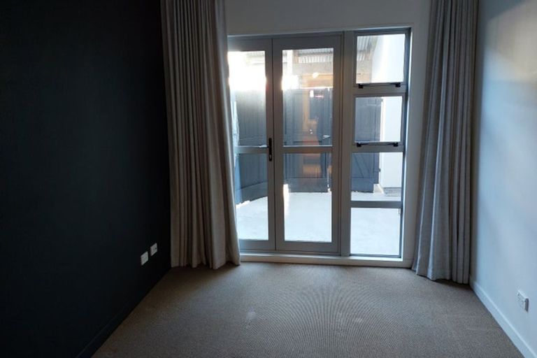 Photo of property in Galleria Apartments, 15/77 Tory Street, Te Aro, Wellington, 6011