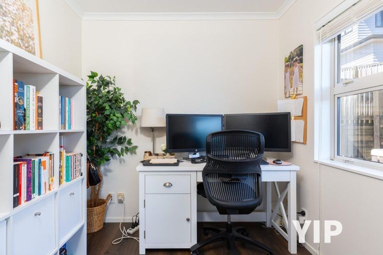 Photo of property in 37 Trelawny Terrace, Grenada Village, Wellington, 6037