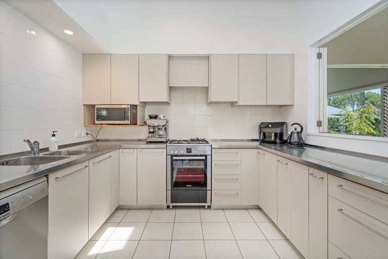 Photo of property in 753 Matarangi Drive, Matarangi, Whitianga, 3592