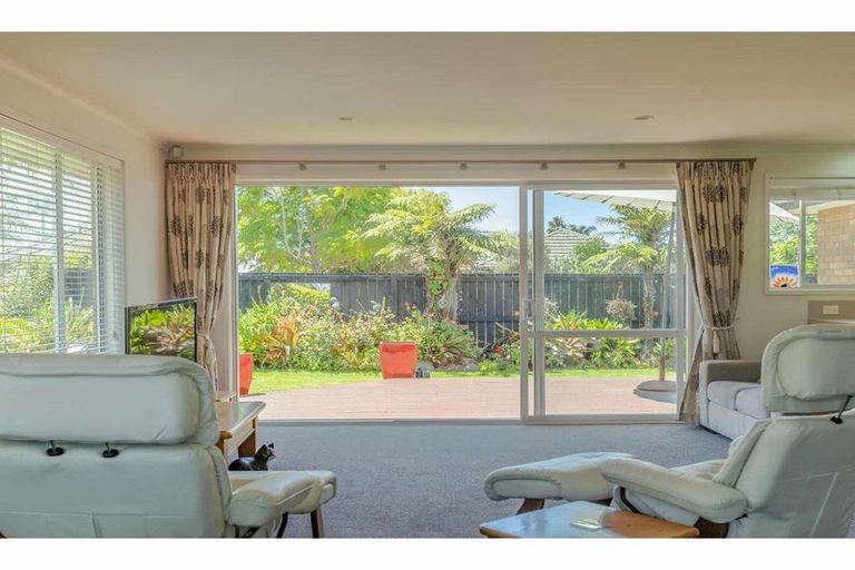 Photo of property in 53 Ranui Avenue, Kerikeri, 0230