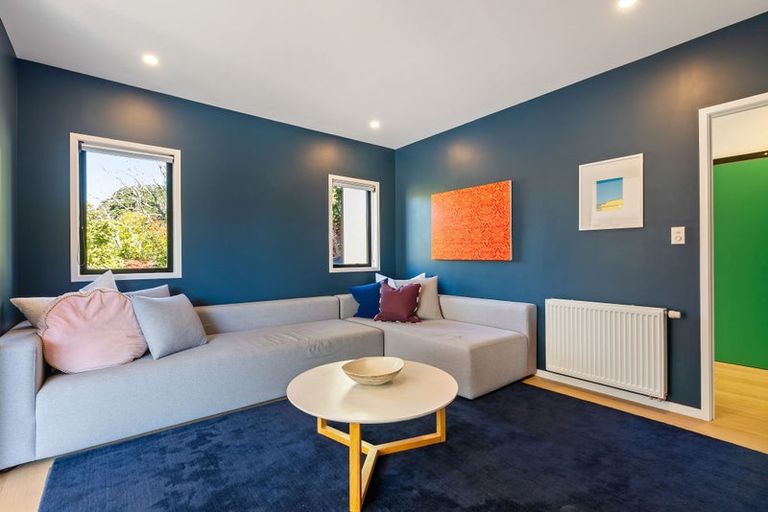 Photo of property in 3 Homewood Avenue, Karori, Wellington, 6012