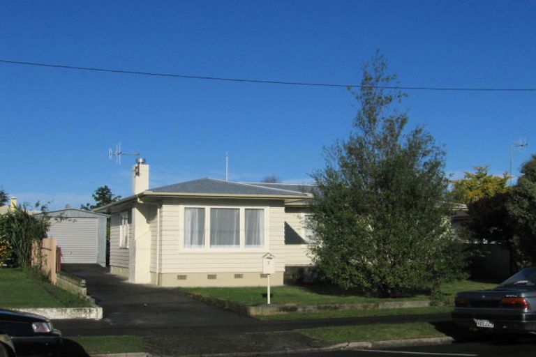 Photo of property in 7 Dick Place, Onekawa, Napier, 4110