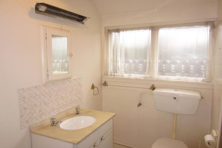 Photo of property in 4/17 Stoneyhurst Street, St Albans, Christchurch, 8014