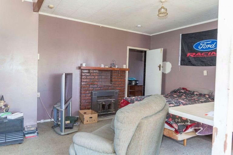 Photo of property in 24 Thyra Street, Dannevirke, 4930