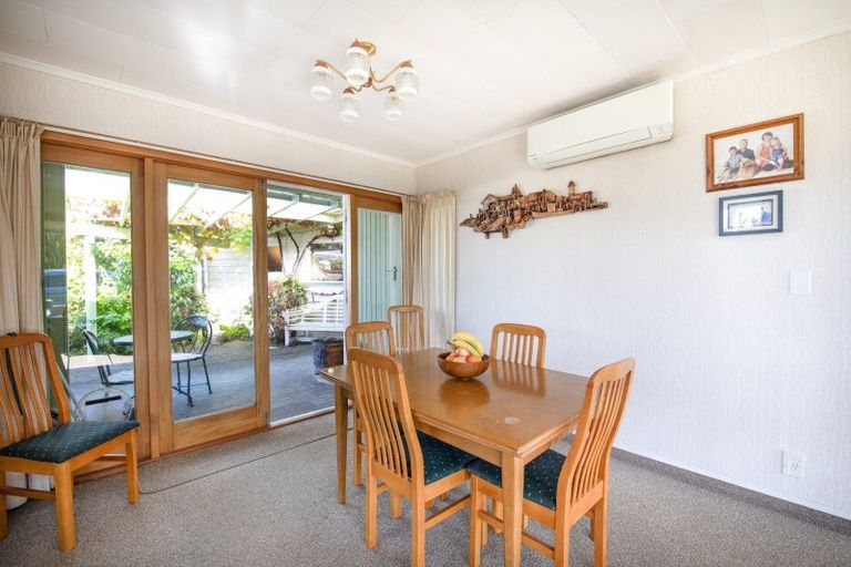 Photo of property in 4 Balmoral Street, Taradale, Napier, 4112