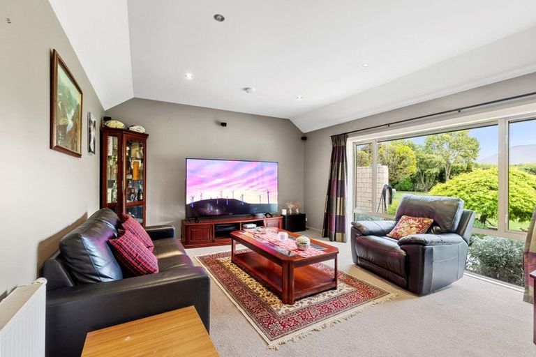 Photo of property in 28 Devine Drive, Rolleston, Christchurch, 7678
