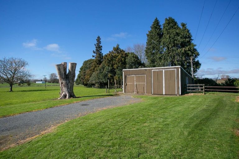 Photo of property in 392 Old School Road, Ngahinapouri, Ohaupo, 3882