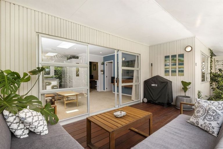 Photo of property in 4/17 Church Street, Devonport, Auckland, 0624