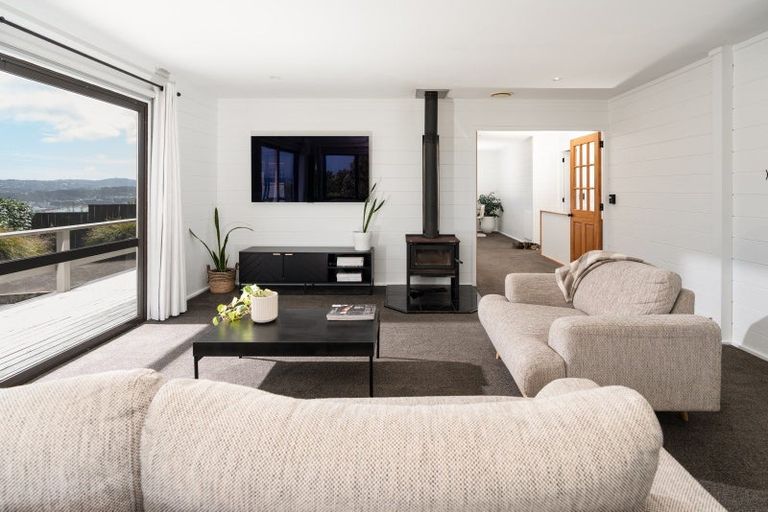 Photo of property in 82 Beacon Hill Road, Strathmore Park, Wellington, 6022