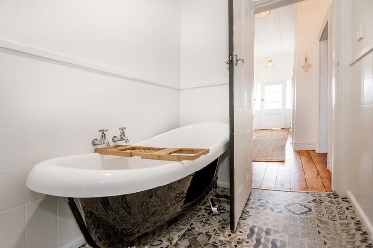 Photo of property in 508 Pepper Street, Saint Leonards, Hastings, 4120