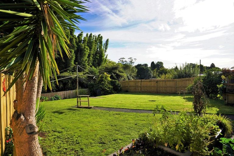 Photo of property in 33 Crawford Crescent, Te Kamo, Whangarei, 0112