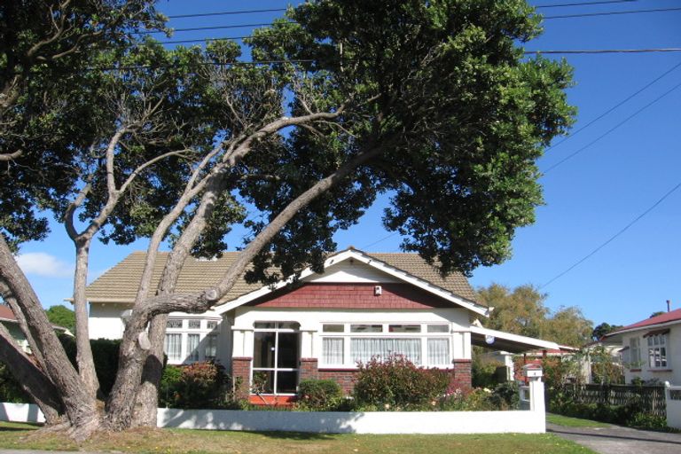 Photo of property in 4 Bracken Street, Petone, Lower Hutt, 5012