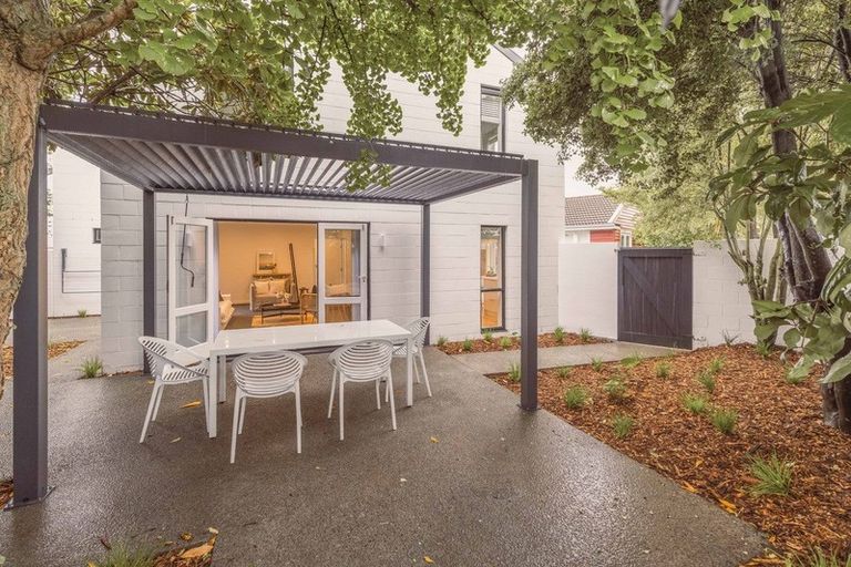 Photo of property in 1/16 Rossall Street, Merivale, Christchurch, 8014