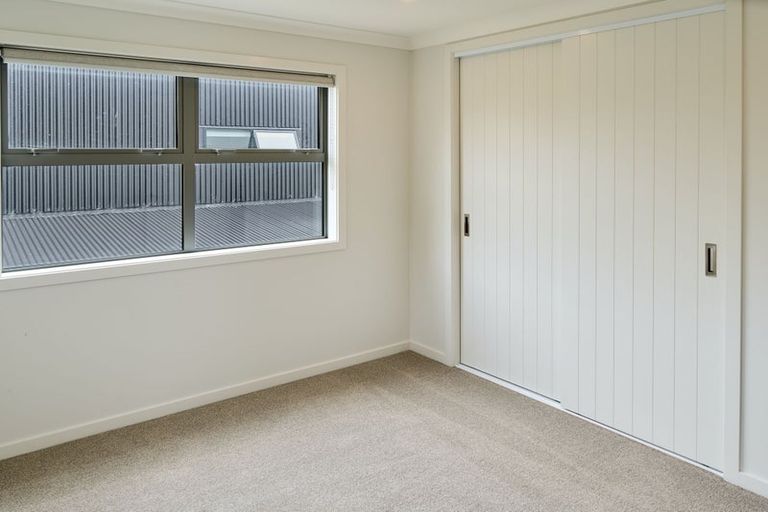 Photo of property in 4b Kaiaho Close, Aotea, Porirua, 5024