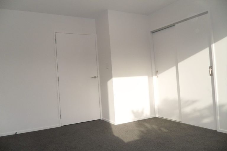 Photo of property in 16 Inglis Street, Seatoun, Wellington, 6022