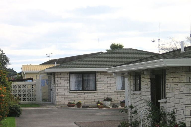 Photo of property in 1/29 Coopers Road, Gate Pa, Tauranga, 3112