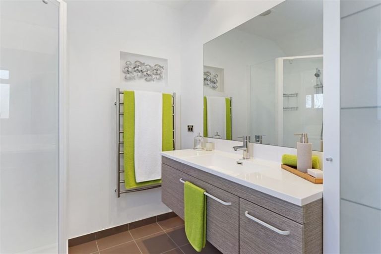 Photo of property in 10 Tawa Place, Parklands, Christchurch, 8083