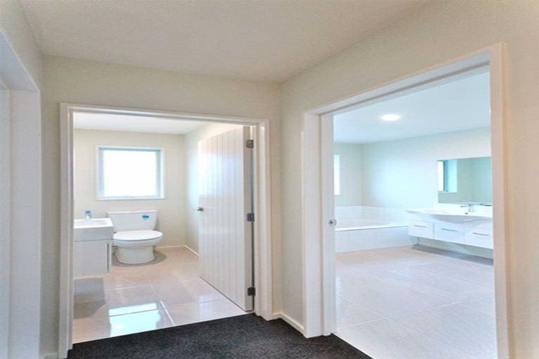 Photo of property in 110 Sutherland Drive, Kaiapoi, 7630