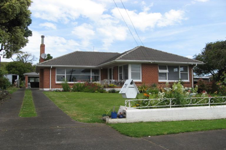 Photo of property in 71 Church Road, Mangere Bridge, Auckland, 2022