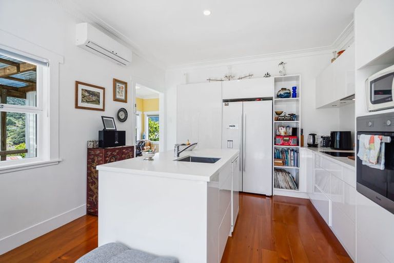 Photo of property in 1 Taurikura Street, Whangarei Heads, Whangarei, 0174