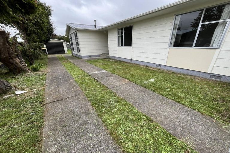 Photo of property in 31 Kinross Street, Levin, 5510