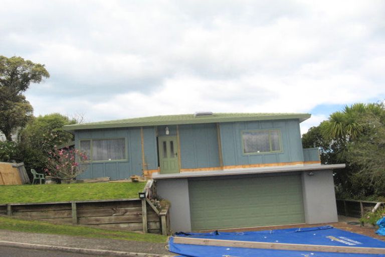 Photo of property in 13 Ridge Road, Tairua, 3508