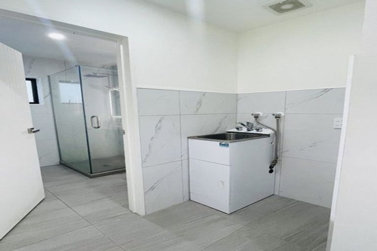 Photo of property in 37a Roseanne Road, Manurewa, Auckland, 2102