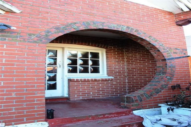 Photo of property in 28 Duke Street, North Dunedin, Dunedin, 9016