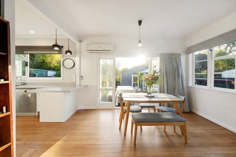 Photo of property in 10 Valley Terrace, Hamilton Central, Hamilton, 3204