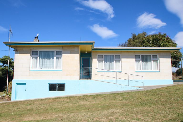 Photo of property in 25 Gordon Street, Weston, Oamaru, 9401