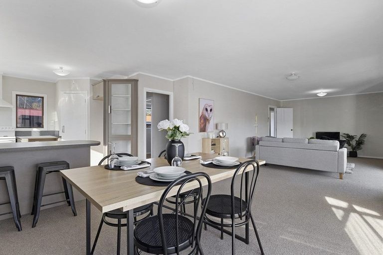 Photo of property in 3 Kowhai Street, Hamilton Lake, Hamilton, 3204