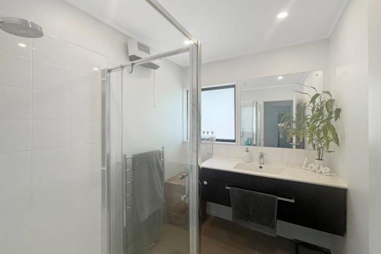 Photo of property in 1158a Heaphy Terrace, Fairfield, Hamilton, 3214