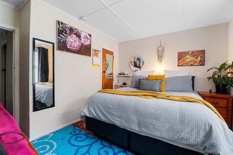 Photo of property in 6 Leslie Avenue, Western Heights, Rotorua, 3015