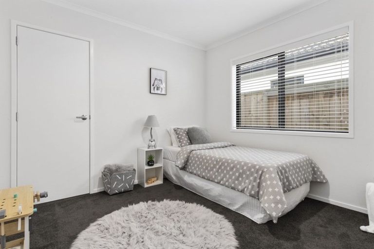 Photo of property in 48 Marion Crescent, Papamoa Beach, Papamoa, 3118