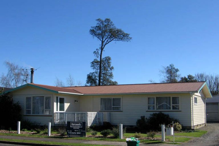 Photo of property in 12 Fraser Street, Masterton, 5810