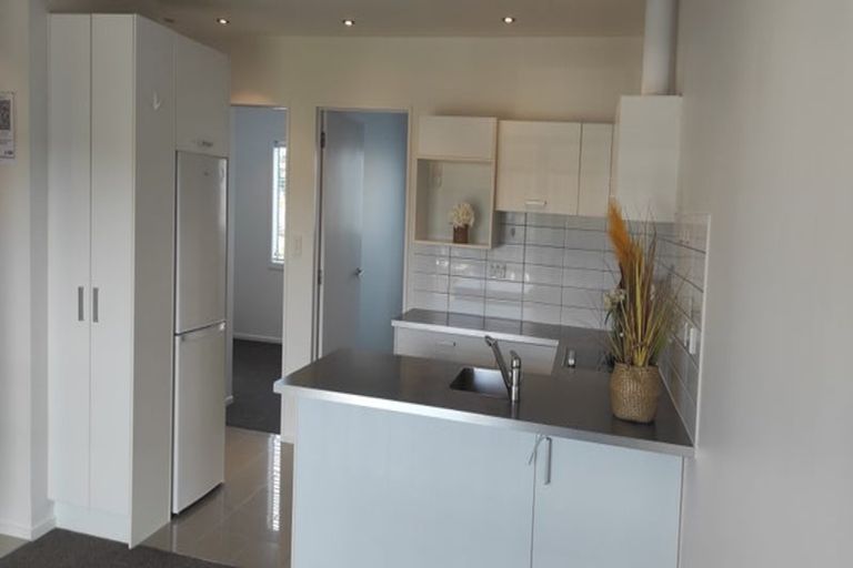 Photo of property in 13e/71 Spencer Road, Oteha, Auckland, 0632