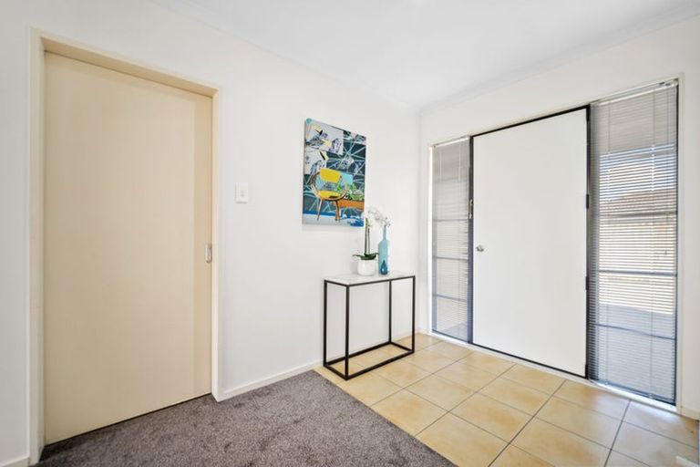 Photo of property in 16a Ksenia Drive, Flat Bush, Auckland, 2019